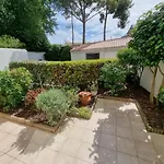 T2, Terrasse Privative, Proche Et Commerces - Quartier Des Presidents, D'olonne - Fr-1-325-124 *