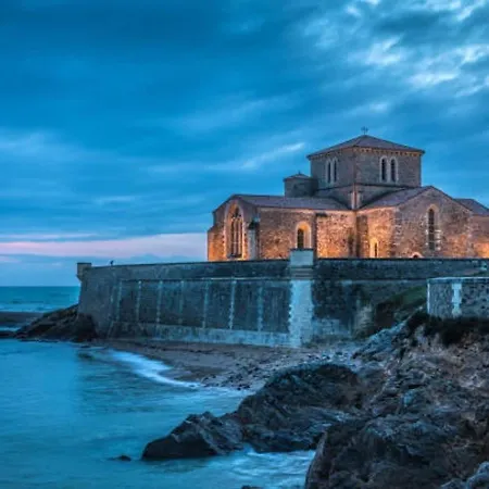 דירה T2, Terrasse Privative, Proche Et Commerces - Quartier Des Presidents, D'olonne - Fr-1-325-124 *